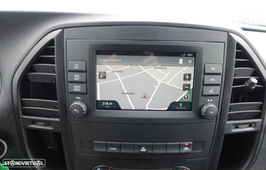 Mercedes-Benz eVito Tourer - 19