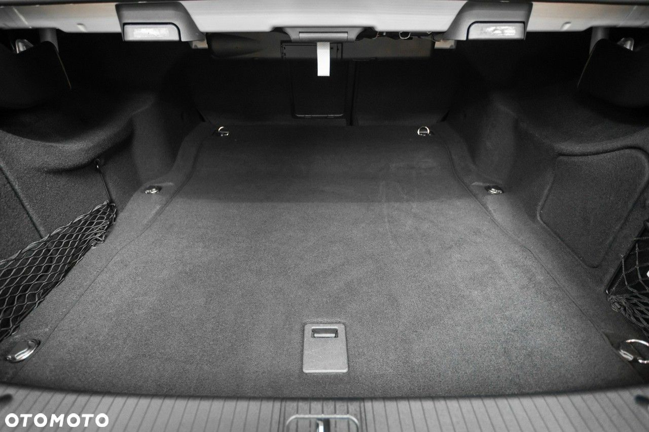Mercedes-Benz Klasa E 63 AMG AMG Speedshift 7G-MCT - 26