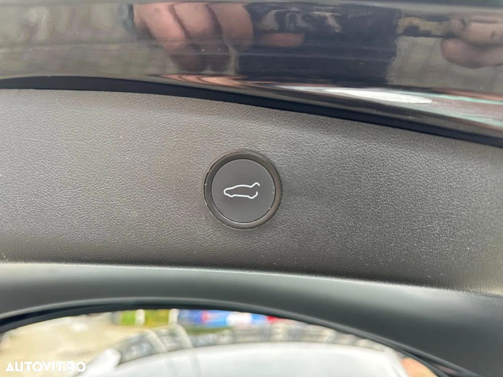 Tesla Model 3 Langstreckenbatterie Allradantrieb Dual Motor - 34