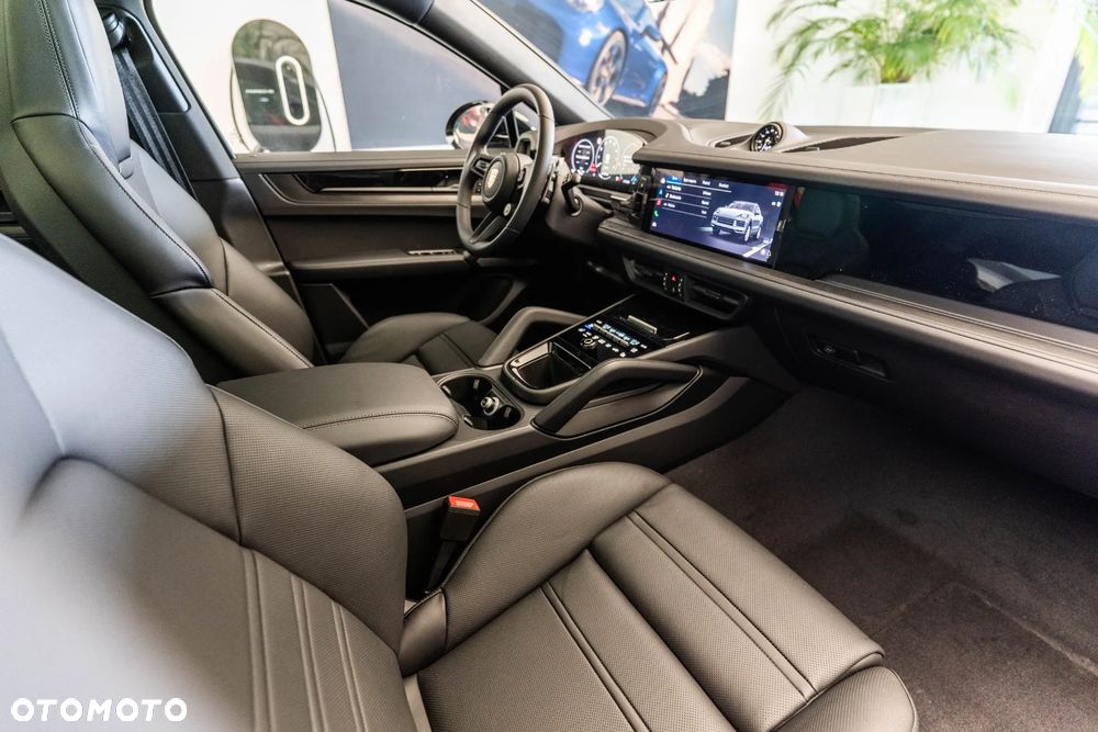 Porsche Cayenne E-Hybrid PHEV Black Edition - 16