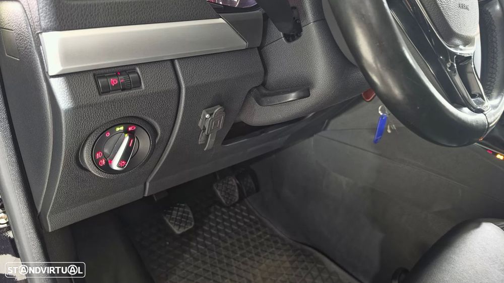 VW Amarok 3.0 TDI CD Highline Plus 4x4 - 26
