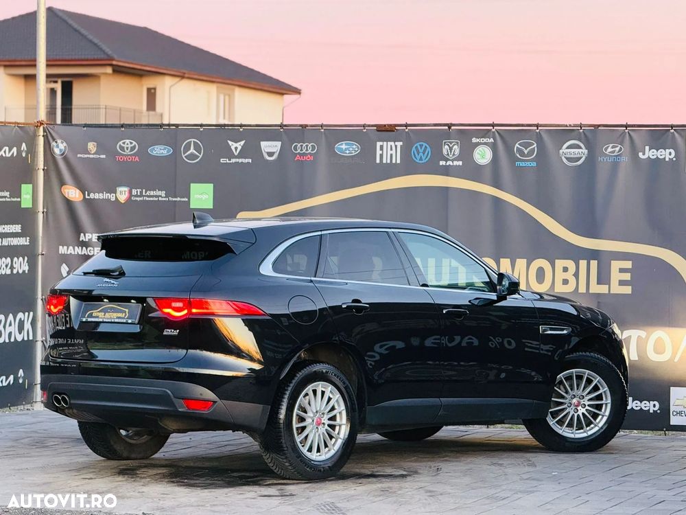 Jaguar F-Pace - 3