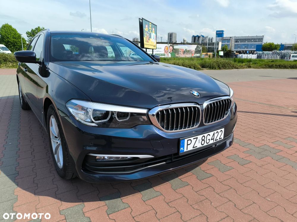 BMW Seria 5 520i Sport Line - 1