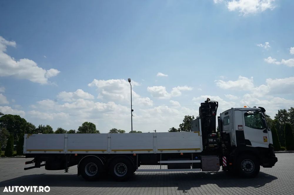 Renault C 380 / 6x4 / CAROSERIE LIVRARE 6,8 m / + HDS HIAB 244 EP-5 / ATINGERE: 15 M / MAX 8.400 KG / MANUALĂ / EURO 6 - 10