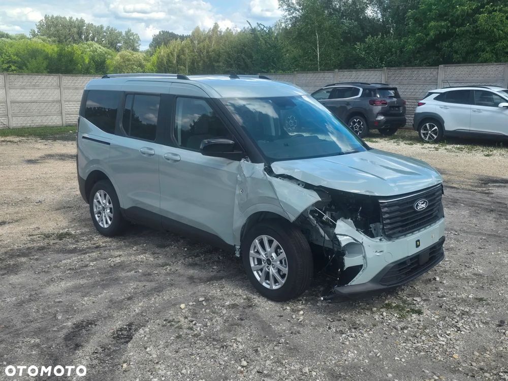Ford Tourneo Courier ver-1-0-ecoboost-trend - 11