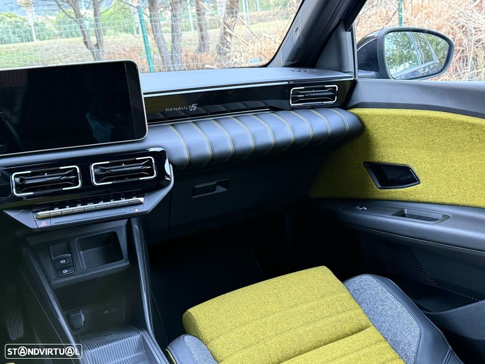 Renault 5 E-Tech 52 kWh Iconic Cinq Autonomia Conforto - 28