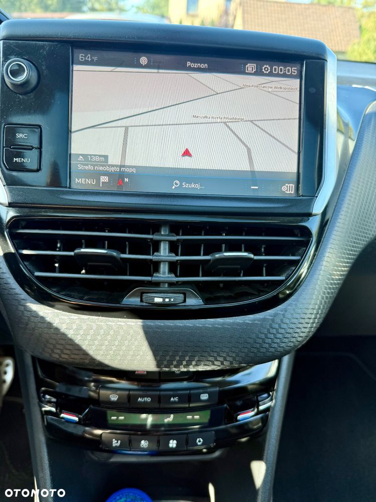 Peugeot 208 PureTech 110 Stop & Start Tech Edition - 16