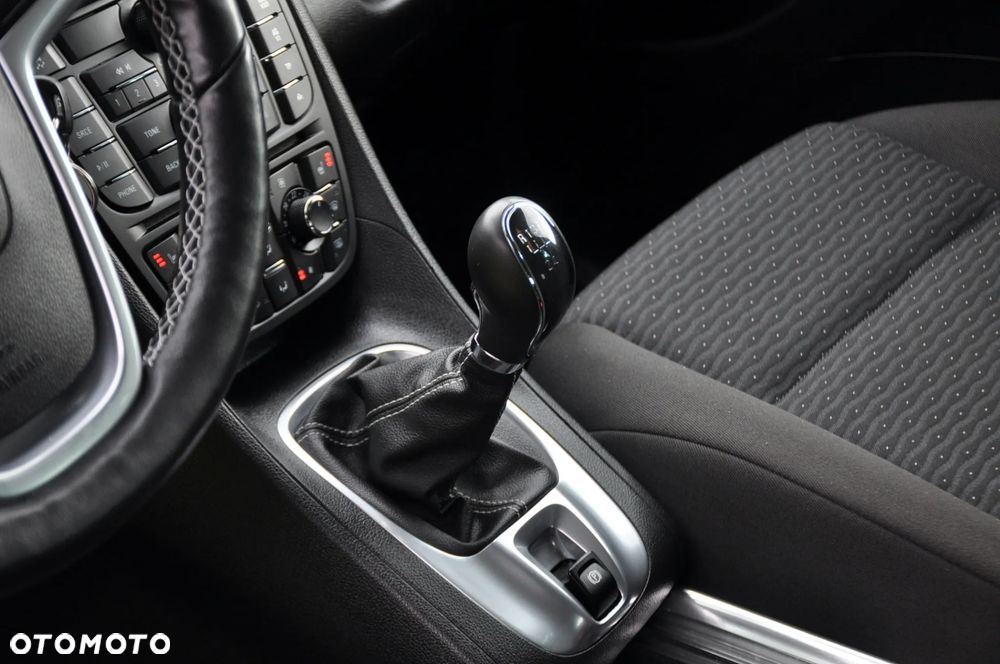 Opel Meriva 1.4 T Cosmo - 34