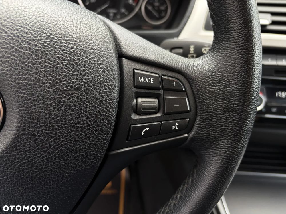 BMW Seria 3 320d Advantage - 24