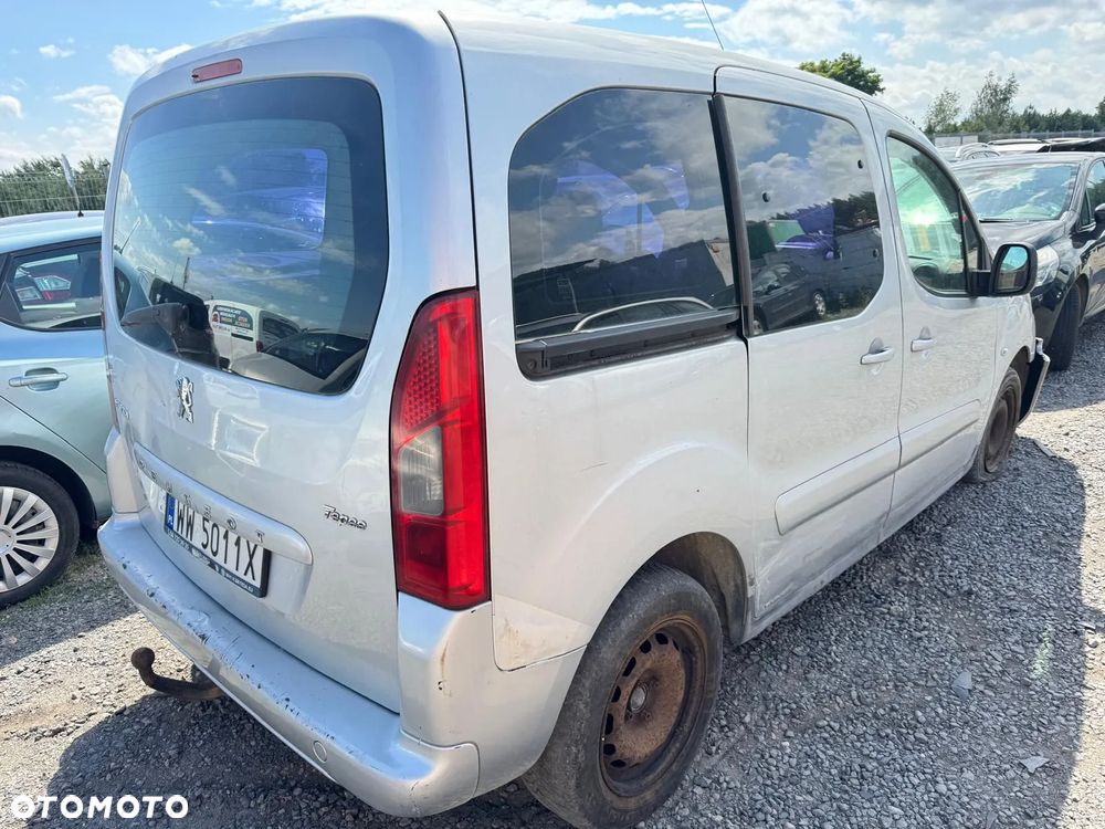 Peugeot Partner 2011 poj. 1.6 HDI - cały na części - 6