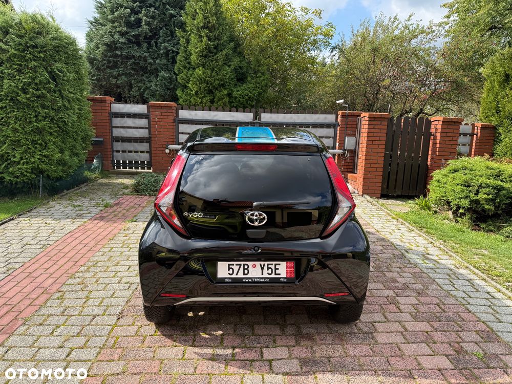 Toyota Aygo x-play - 5