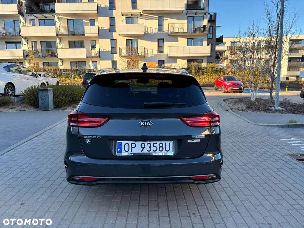 Kia Ceed 1.6 CRDi mHEV Business Line - 5