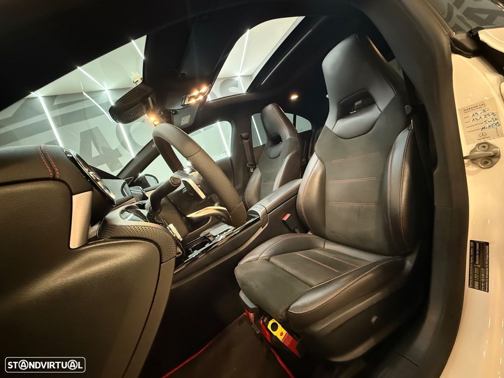 Mercedes-Benz CLA 200 d 8G-DCT AMG Line - 3