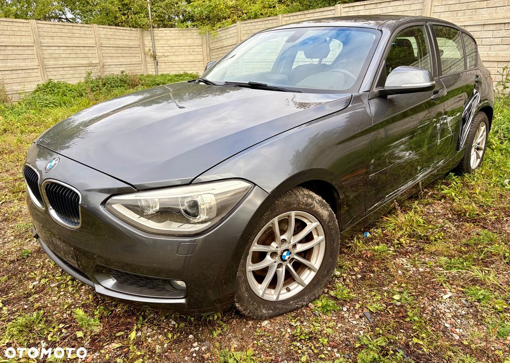 BMW 1 Series 2015 photo 2