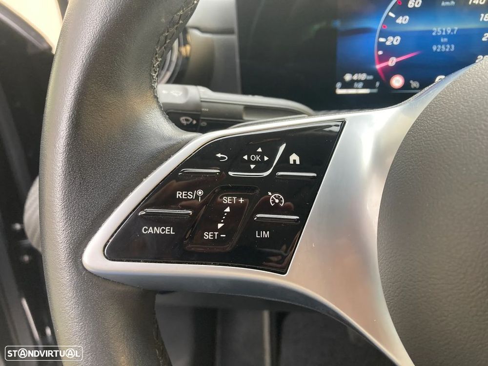 Mercedes-Benz A 250 e 8G-DCT Edition 2021 — fotografia 15