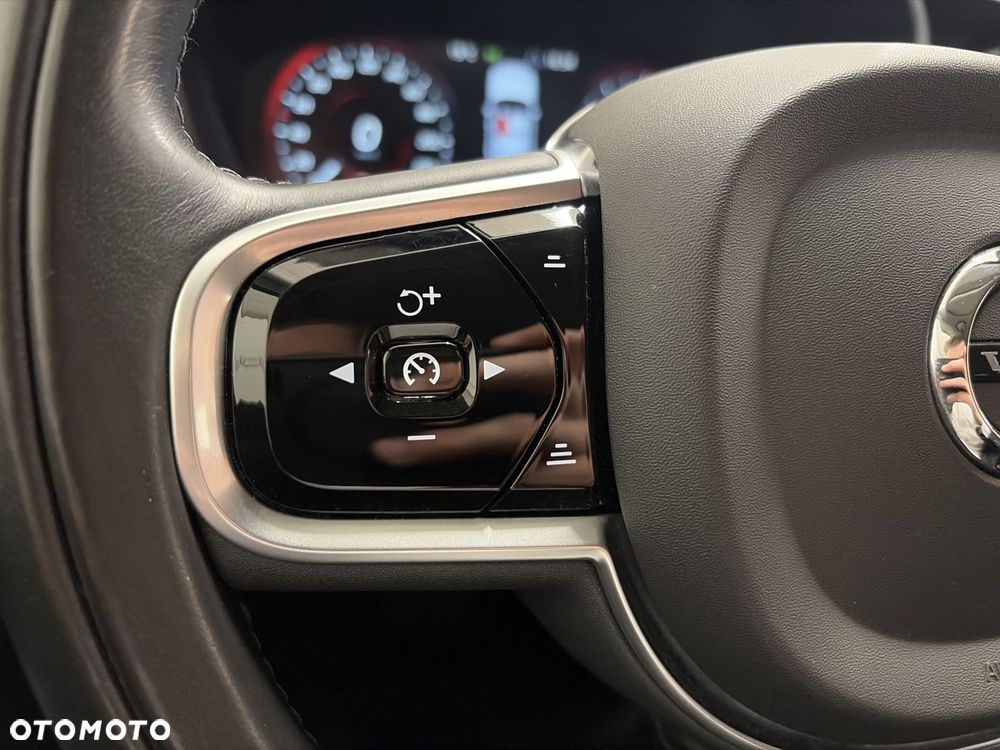 Volvo XC 60 B4 B Inscription - 13