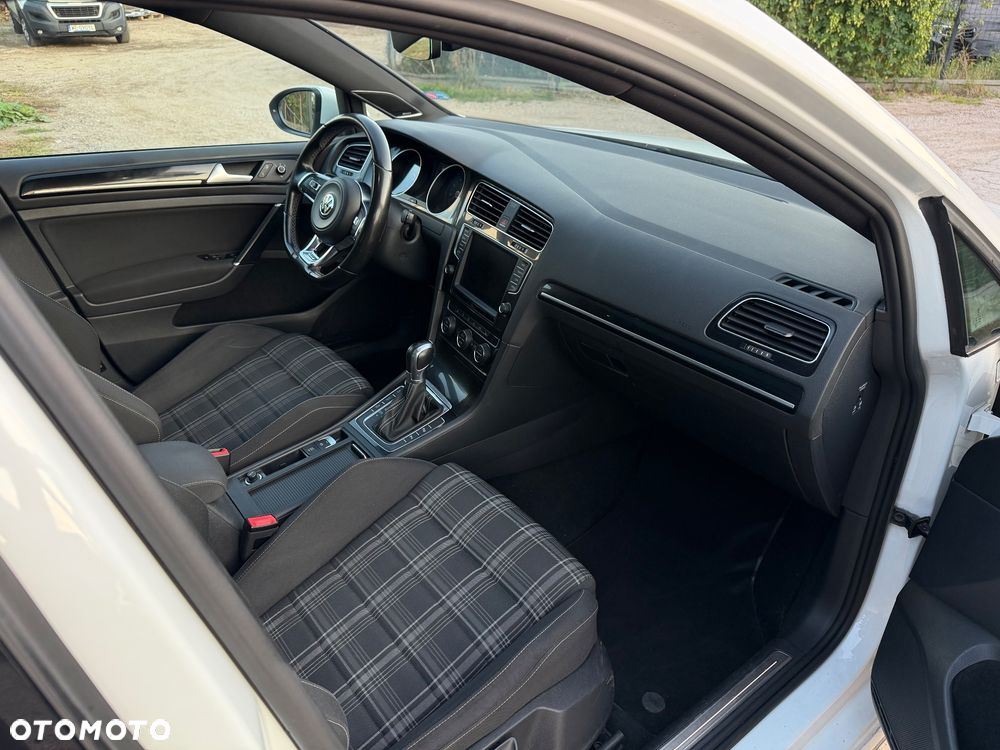 Volkswagen Golf 2.0 TDI BMT GTD DSG - 13