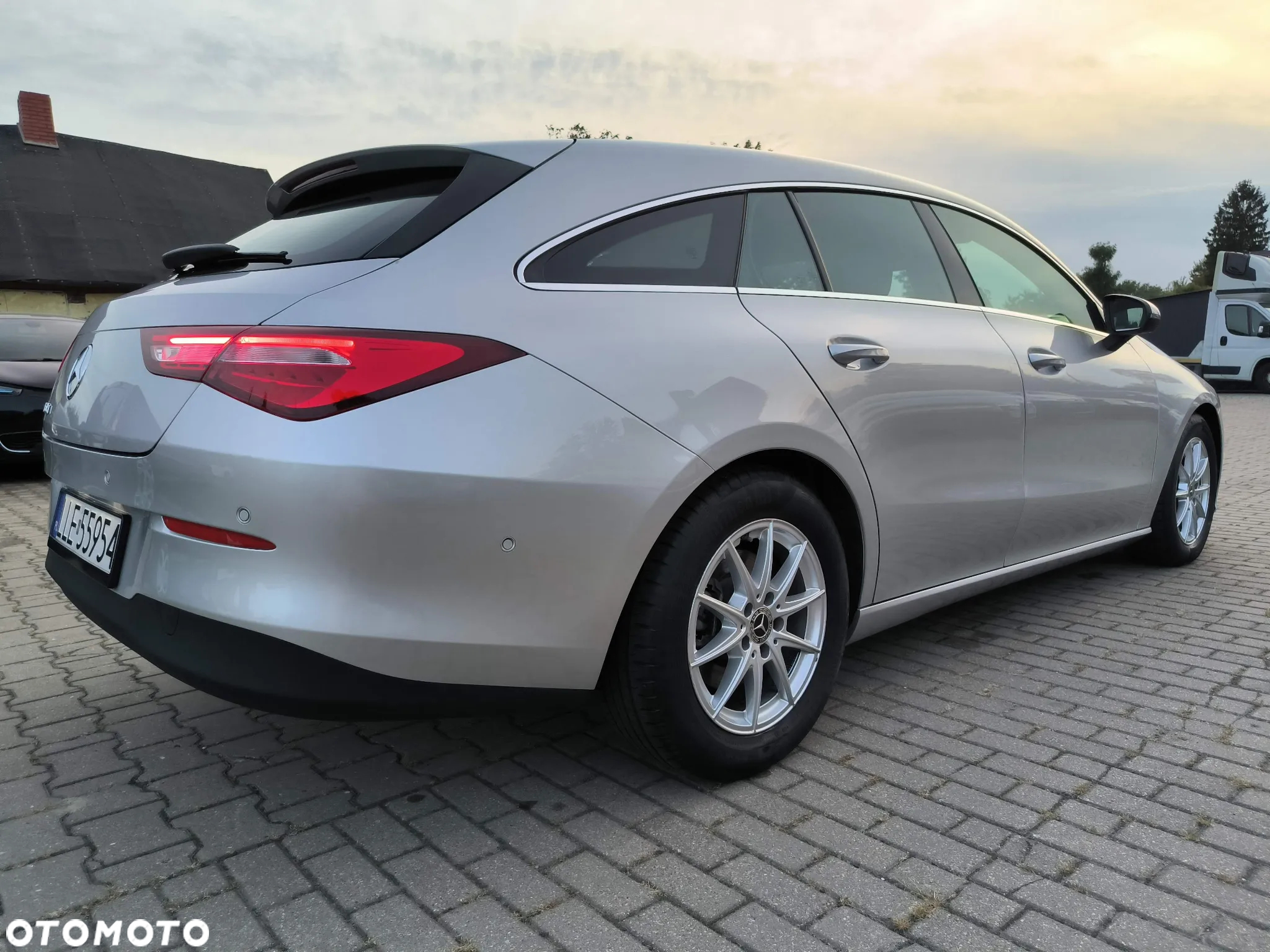 Mercedes-Benz CLA 180 d Shooting Brake 8G-DCT Edition 2022 - 3