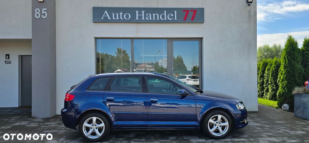 Audi A3 Sportback 1.6 TDI Ambiente - 8