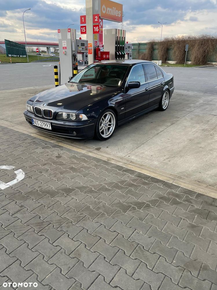 BMW Seria 5 - 1