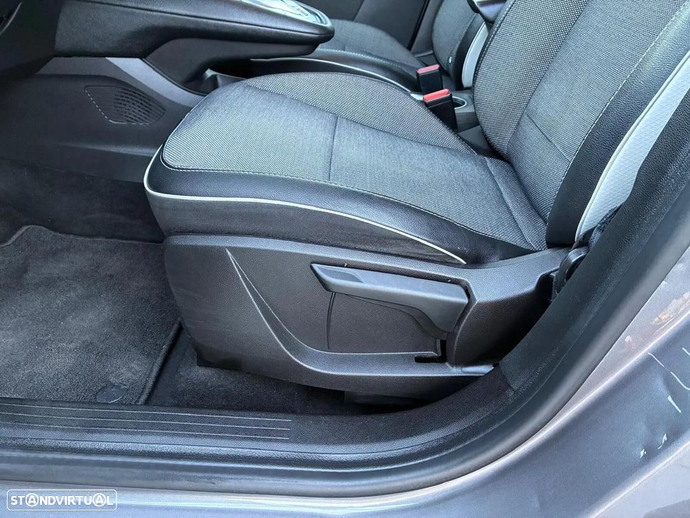 Renault Captur - 26