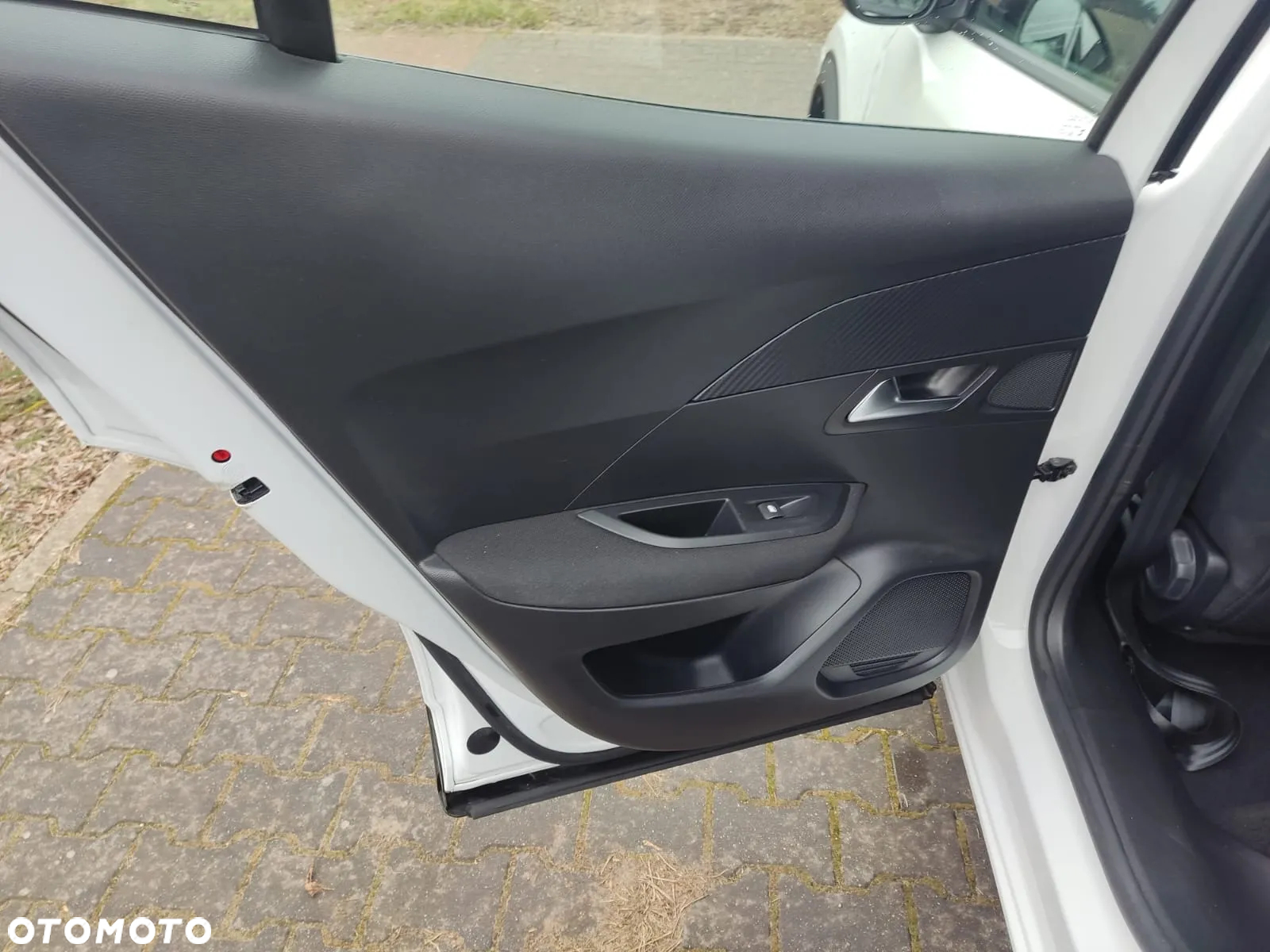 Peugeot 2008 - 29