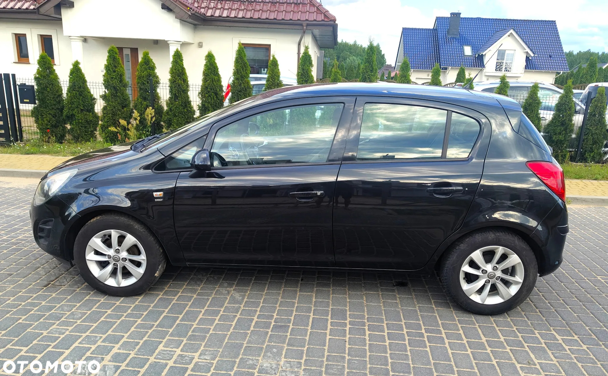 Opel Corsa 1.2 16V Cosmo - 3