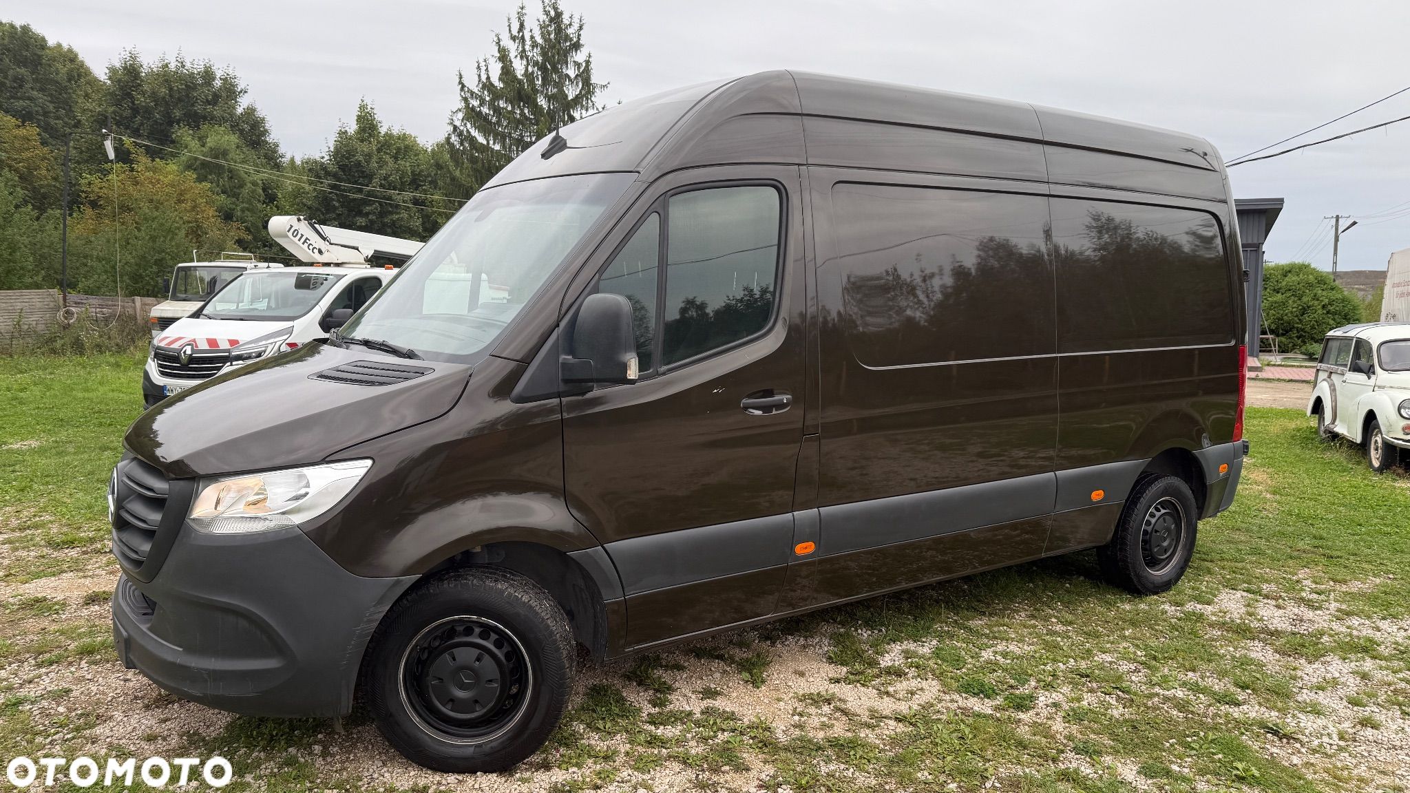 Mercedes-Benz Sprinter L2H2 - 1