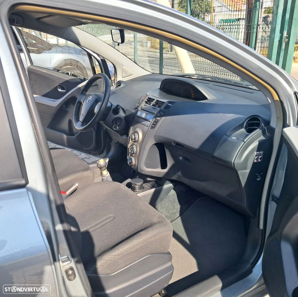 Toyota Yaris 1.0 VVT-i Comfort - 14