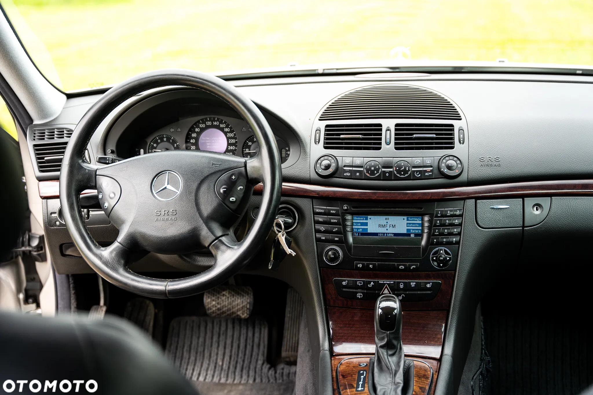 Mercedes-Benz Klasa E 200 Kompressor Automatik Elegance - 26
