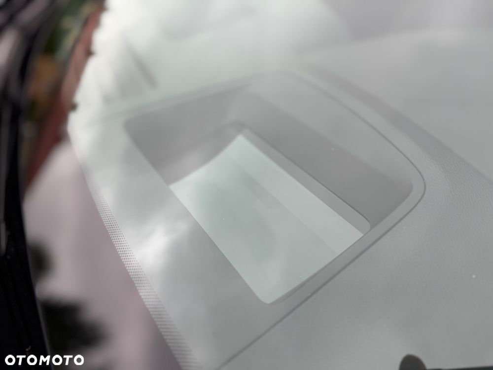 Genesis G80 - 40