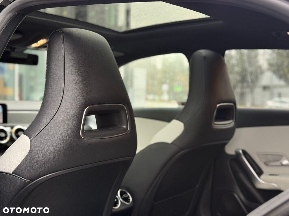 Mercedes-Benz Klasa A 200 AMG Line 7G-DCT - 12