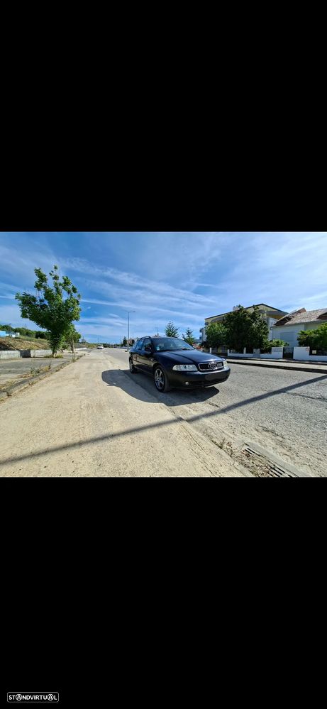 Audi A4 1.6 Ambiente - 3