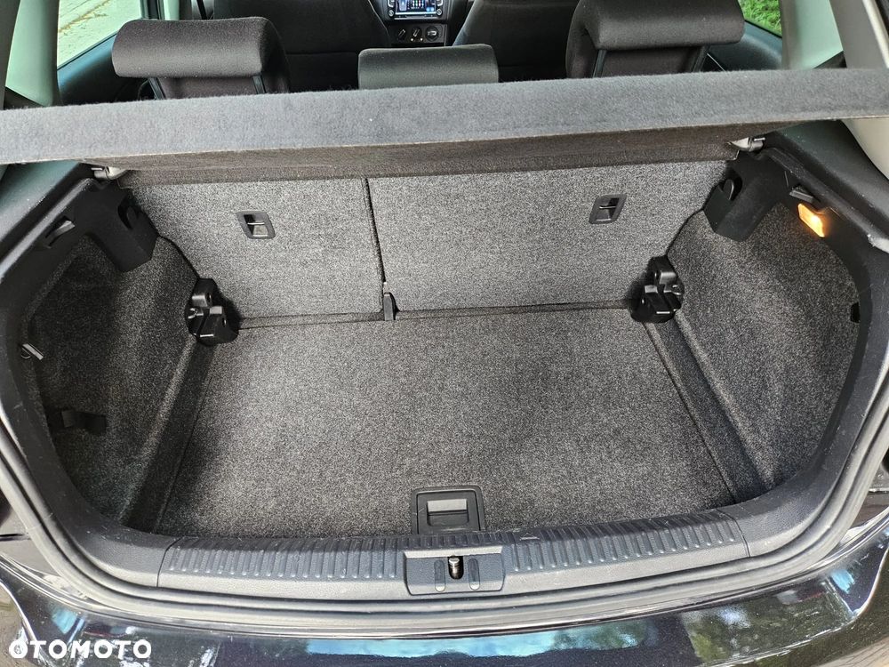 Volkswagen Polo - 14