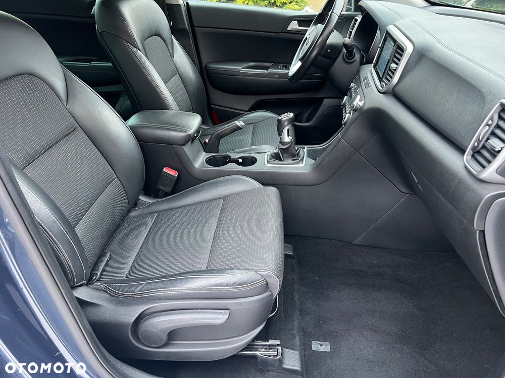 Kia Sportage 1.6 GDI 2WD Attract - 33