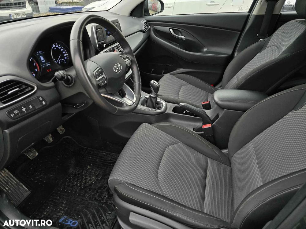 Hyundai i30 - 13
