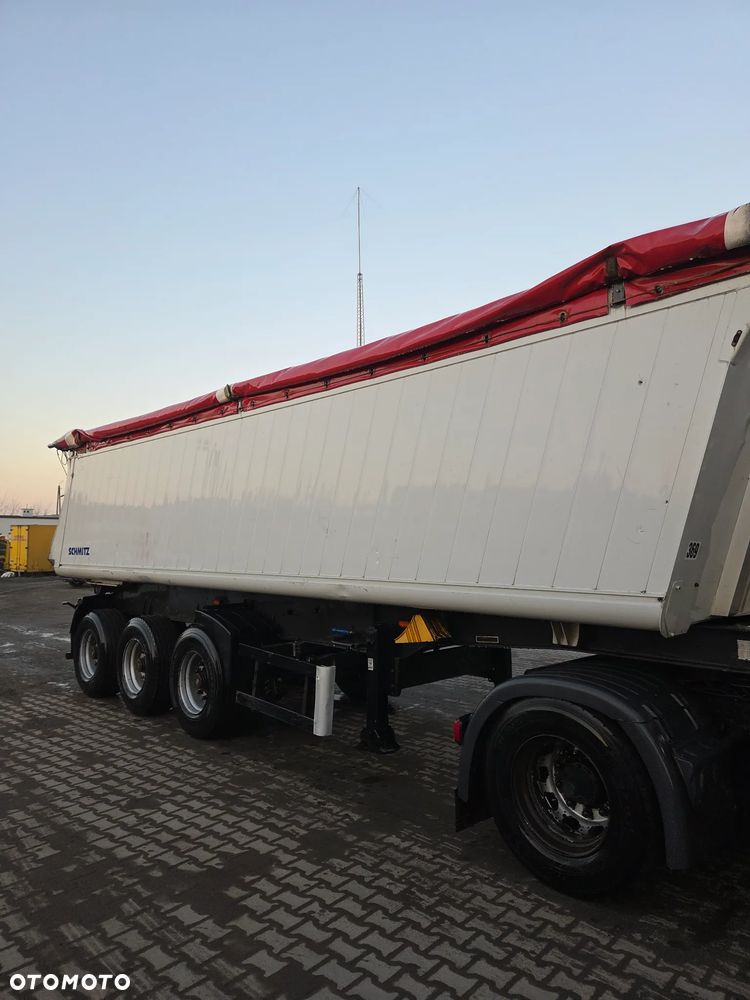 Schmitz Cargobull SKI 24 - 2