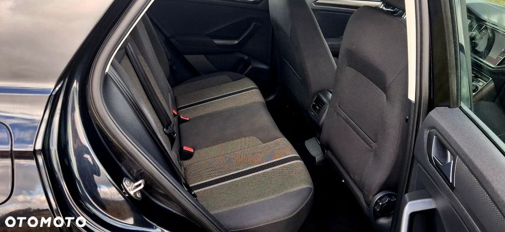 Volkswagen T-Roc 1.6 TDI SCR DPF - 11