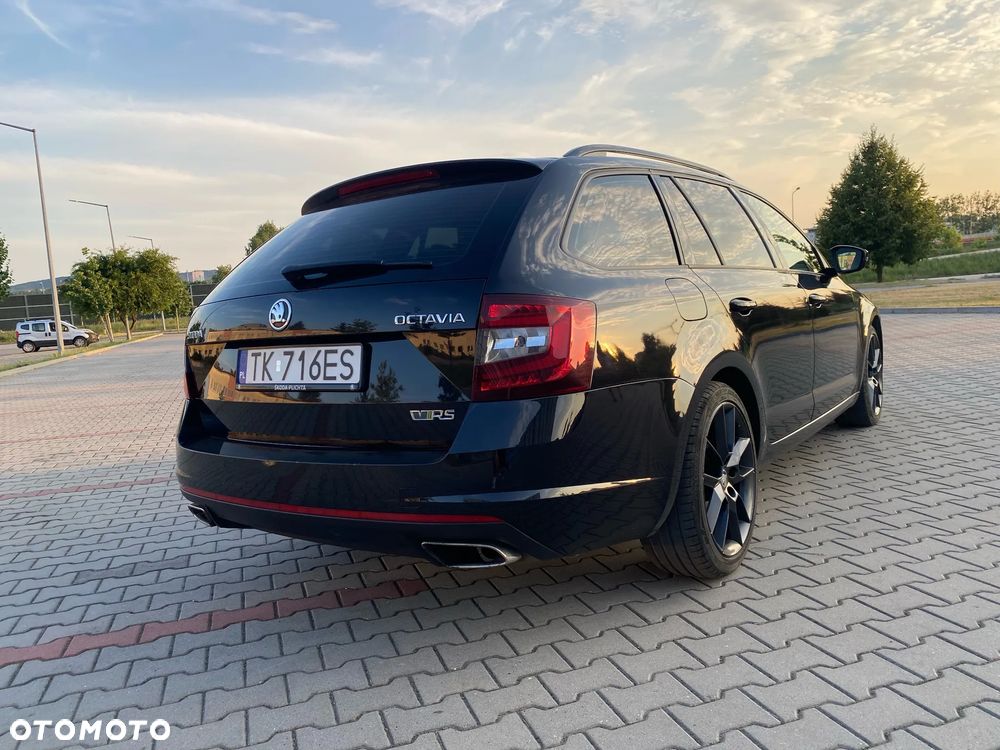 Skoda Octavia 2.0 TSI RS DSG - 4