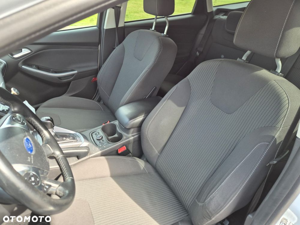 Ford Focus - 10