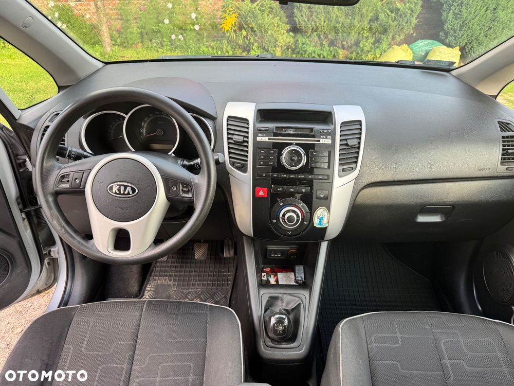 Kia Venga 1.4 S - 8