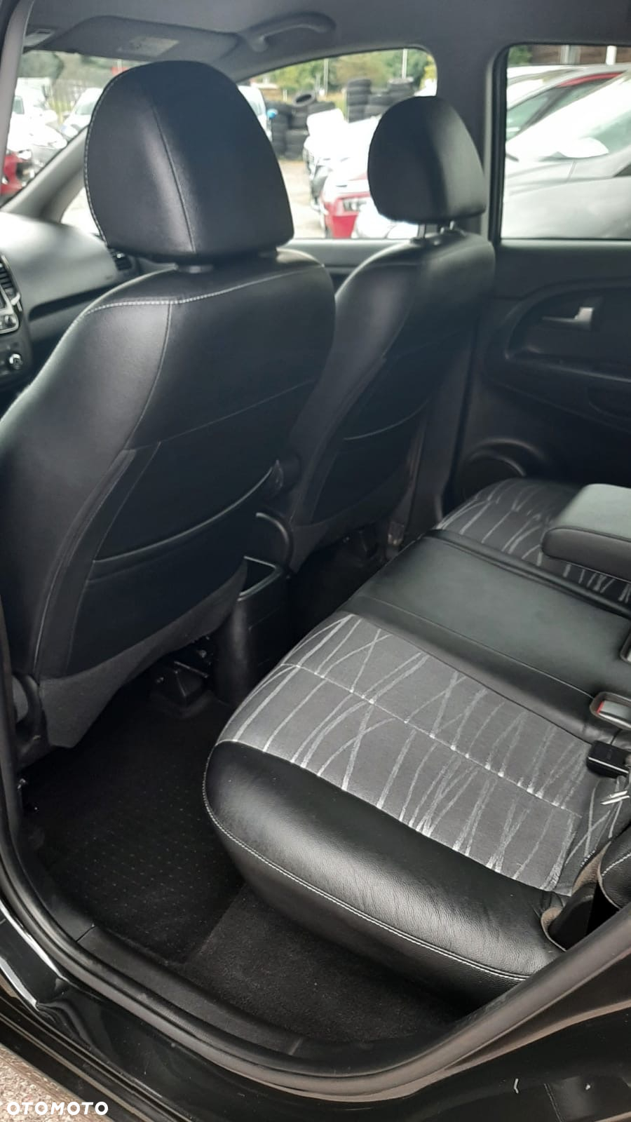 Kia Venga 1.4 CVVT ISG Spirit - 18