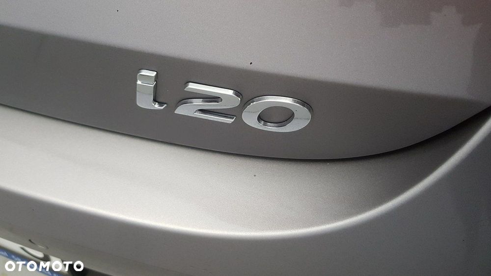 Hyundai i20 - 13