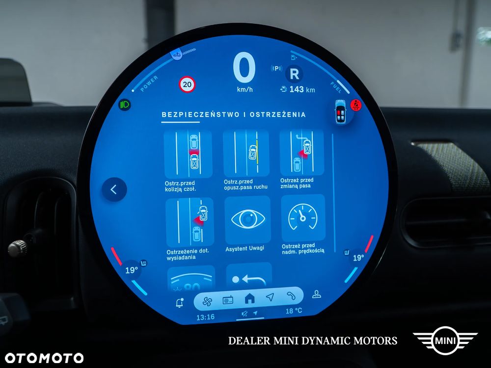 MINI Cooper C Essential Trim - 29
