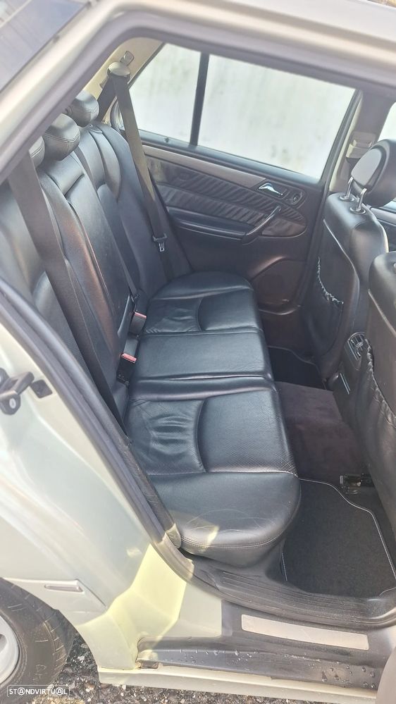 Mercedes-Benz C 270 - 12