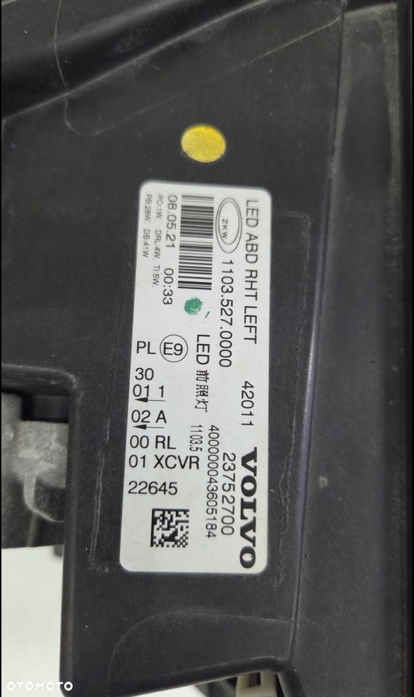 lampa przednia reflektor full led czarna volvo fh5 23752700 - 5