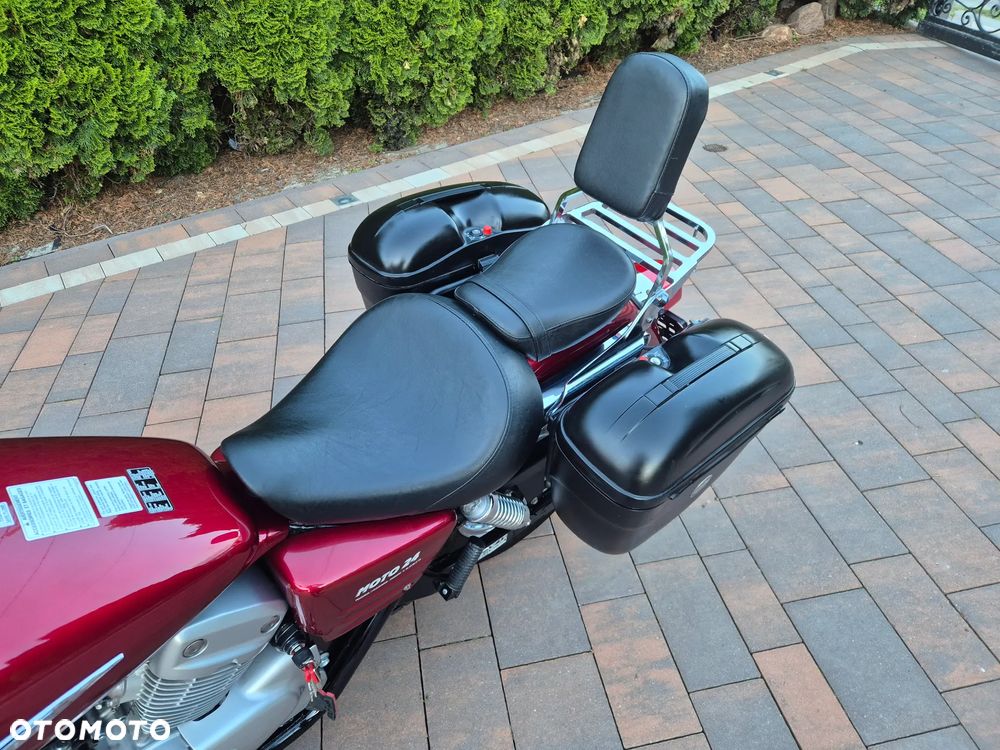Honda Shadow - 4
