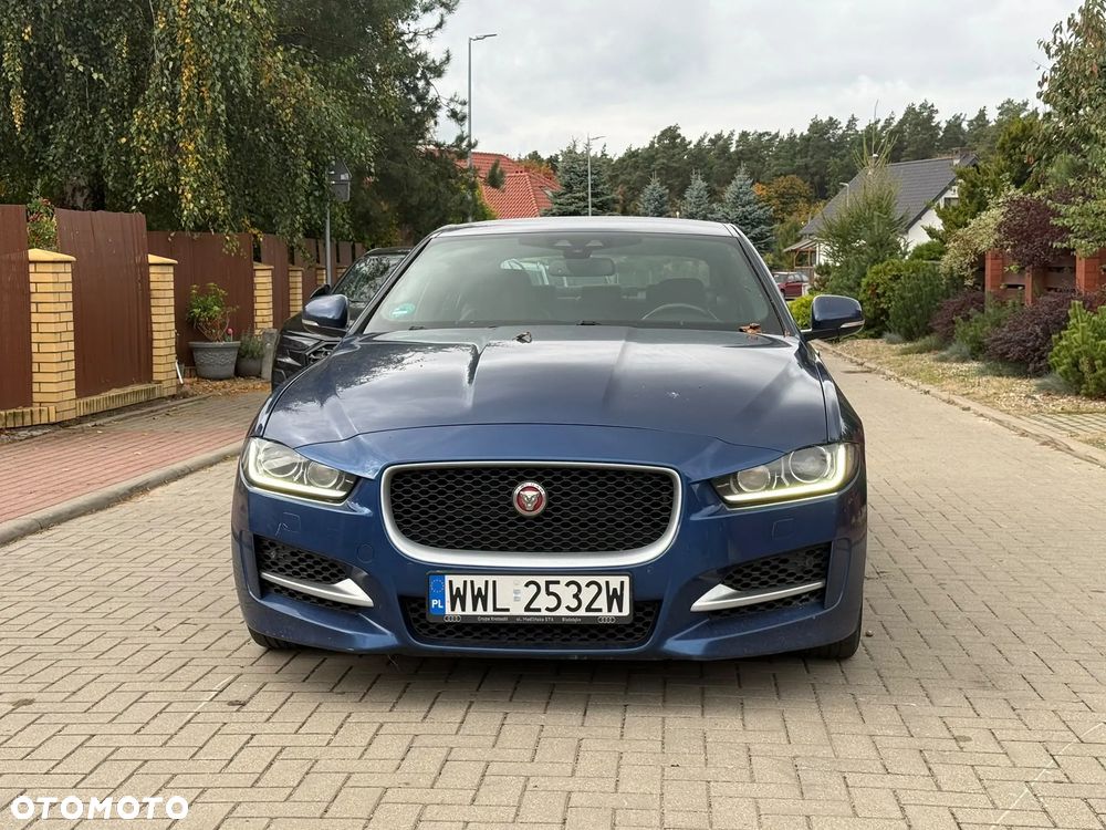 Jaguar Xe