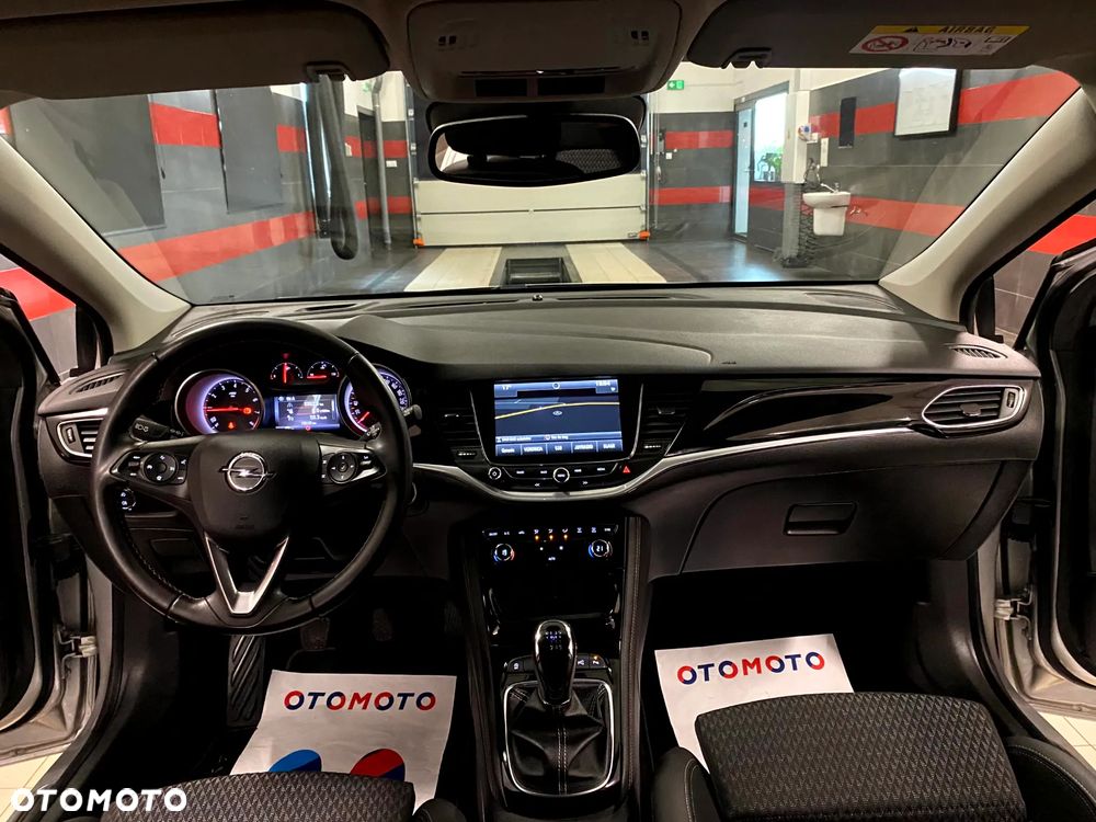 Opel Astra 1.4 Turbo Start/Stop Innovation - 17