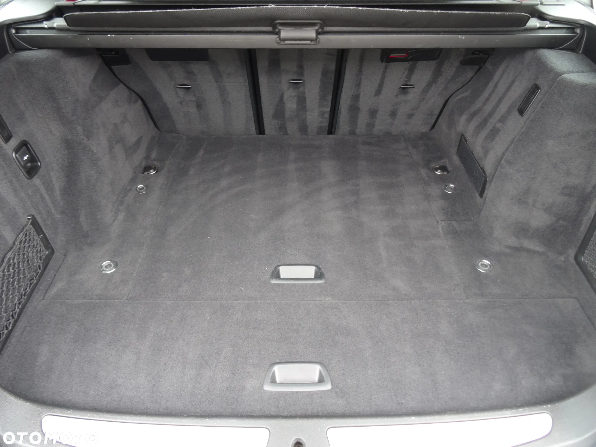 BMW Seria 3 318d - 19